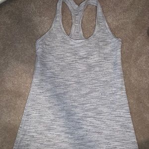 Lululemon tank top size 6